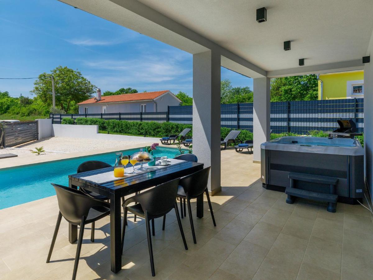 Villa Vine Marčana Exterior foto